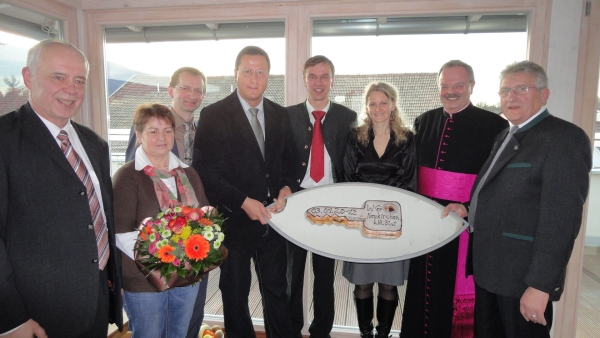 Gemeinschaftsfoto zur Eröffnungsfeier Gemeinschaftsfoto zur Eröffnungsfeier